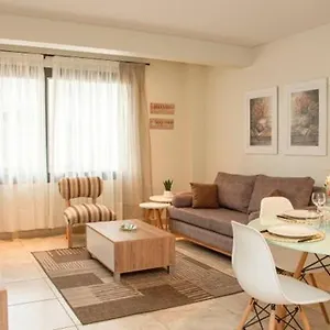 Calidos Departamentos En Ciudad Con Cochera Apartamento